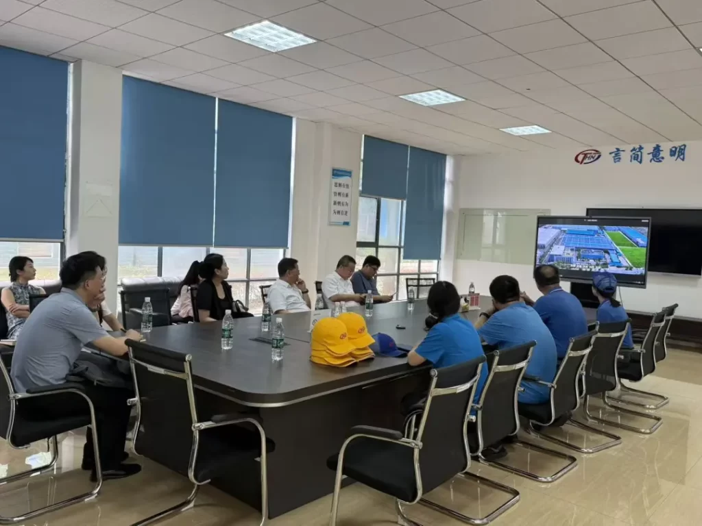 热烈欢迎省商务服务中心领导莅临我司指导工作！